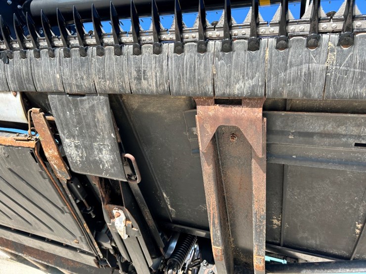 2019-mac-don-fd140-image-42