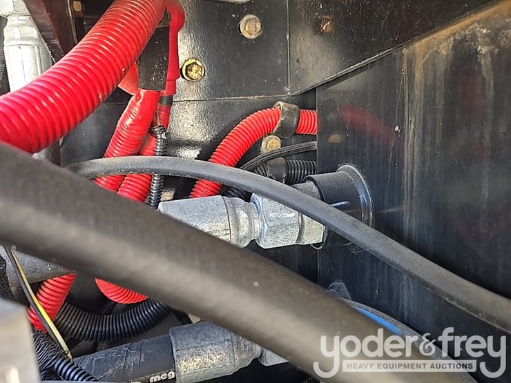 2014-jlg-600aj-image-74