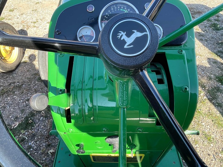 john-deere-2010-image-27
