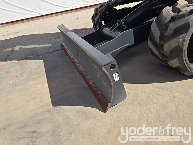 2024-develon-dx27z-7-image-15