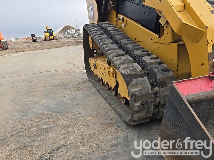 2022-caterpillar-299d3-image-29