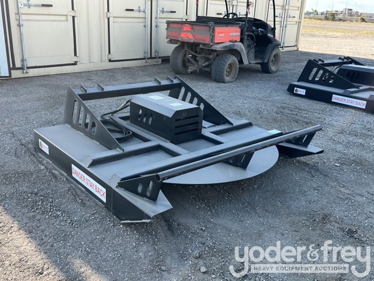 unused-jct-hd-brush-cutter-to-skidsteer-c/w-stump-jumper,-extra-blade-image-4