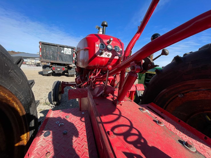 massey-ferguson-44-image-22