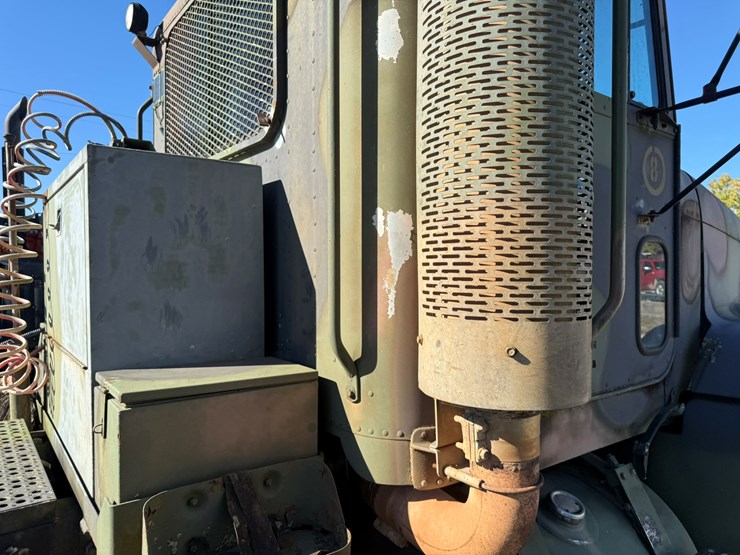 #22592-•-inop-1992-freightliner-t/a-daycab-truck-tractor-vin:-1fuymzyb1np520782-image-54