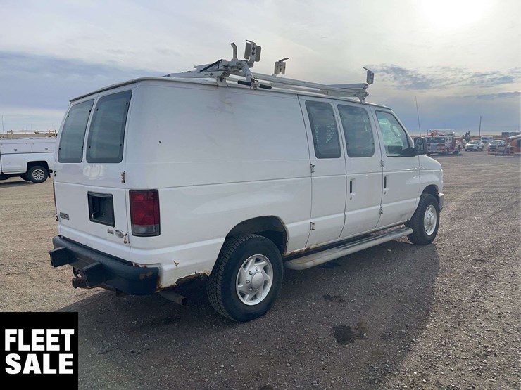 2009-ford-cargo-image-4