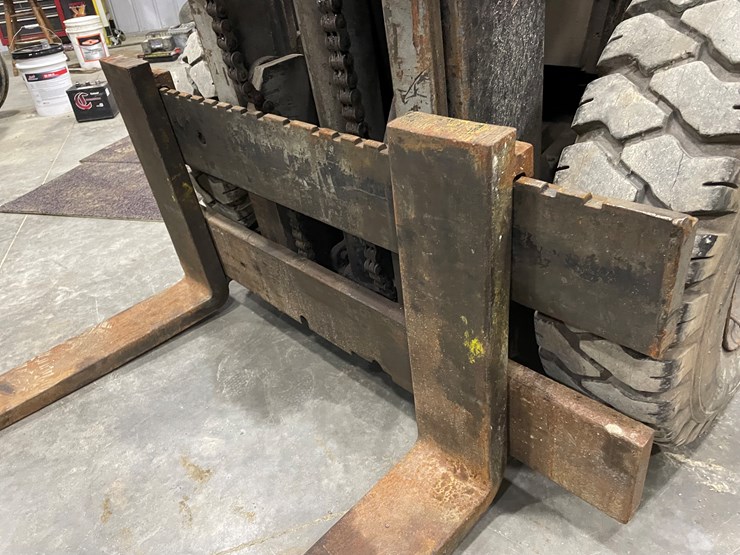 clark-c500y80-image-9