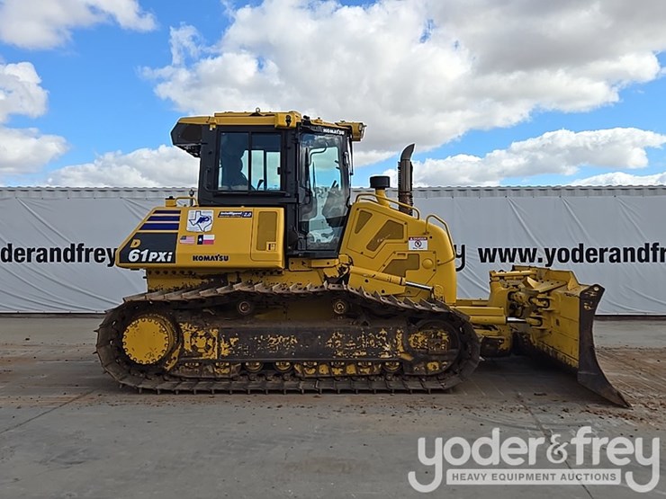 2023-komatsu-d61pxi-24-image-6