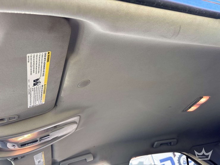 2015-chevrolet-equinox-image-17