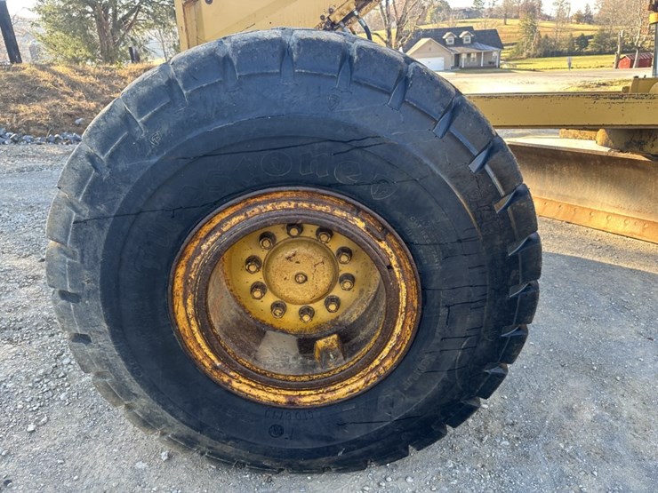 caterpillar-16g-image-72