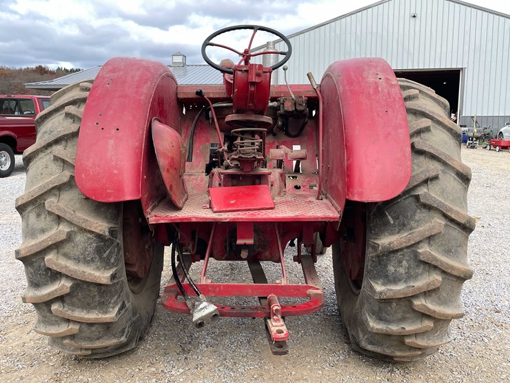 1956-international-600-image-6