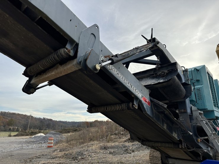 2014-powerscreen-premiertrak-400-image-10