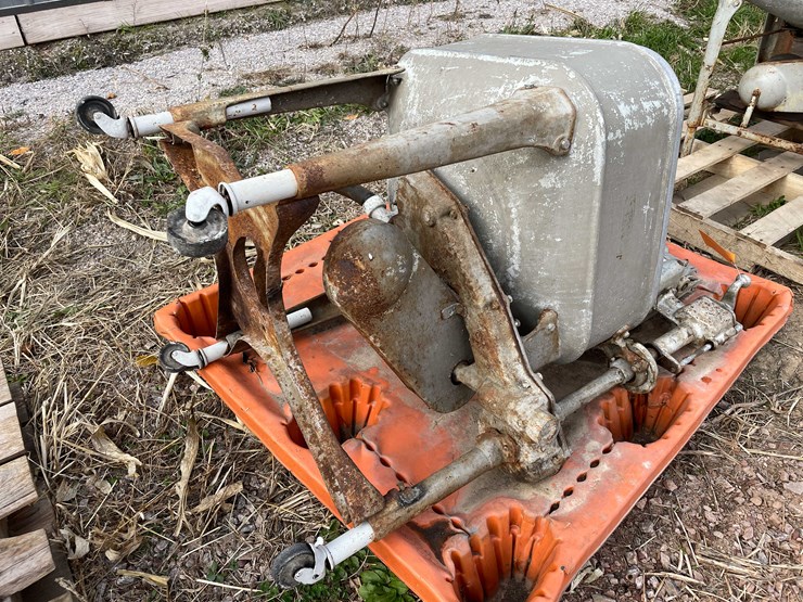 #3137-•-vintage-maytag-washing-machine-image-3