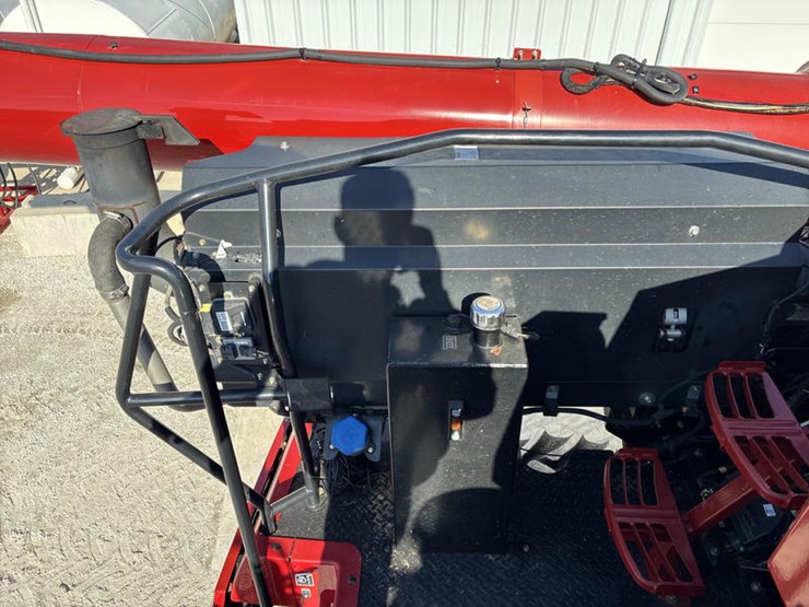 2020-case-ih-7250-image-77