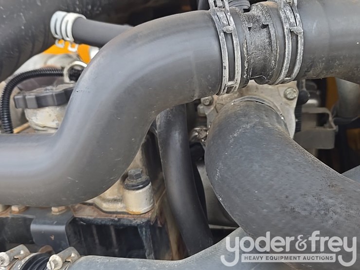 2017-jcb-506-36-image-63