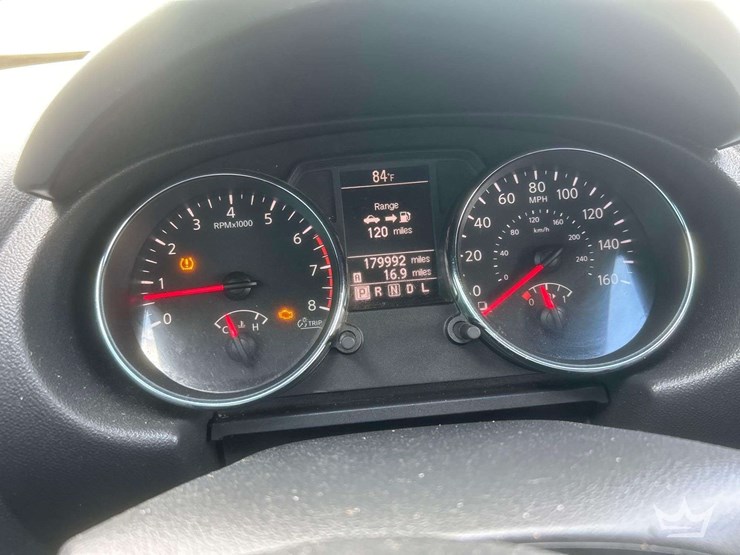 2012-nissan-rogue-image-12