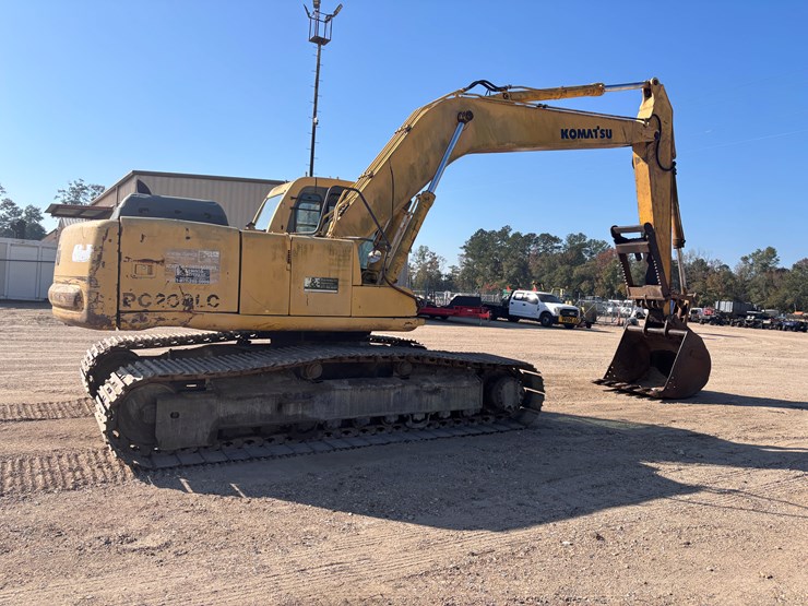 komatsu-pc200-lc-image-3