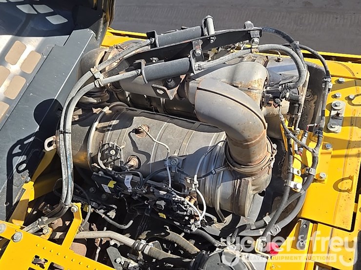 2018-komatsu-pc360-lc-11-image-60