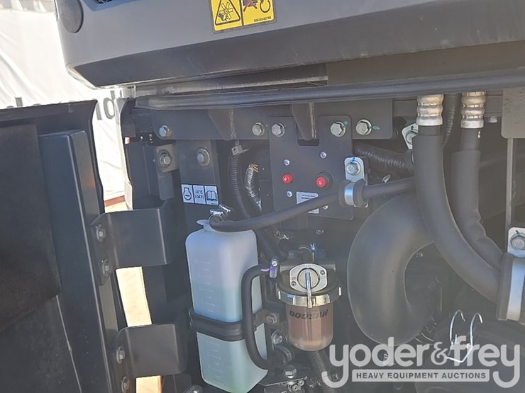 2024-develon-dx27z-7-image-40