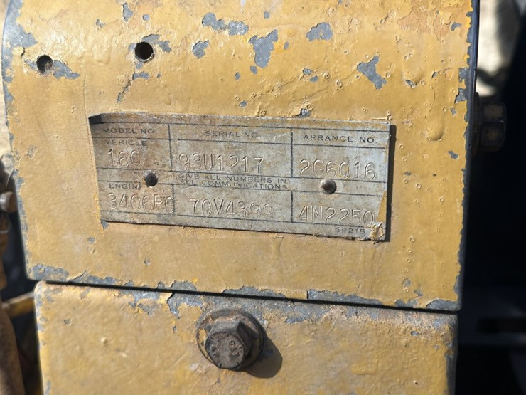 caterpillar-16g-image-81