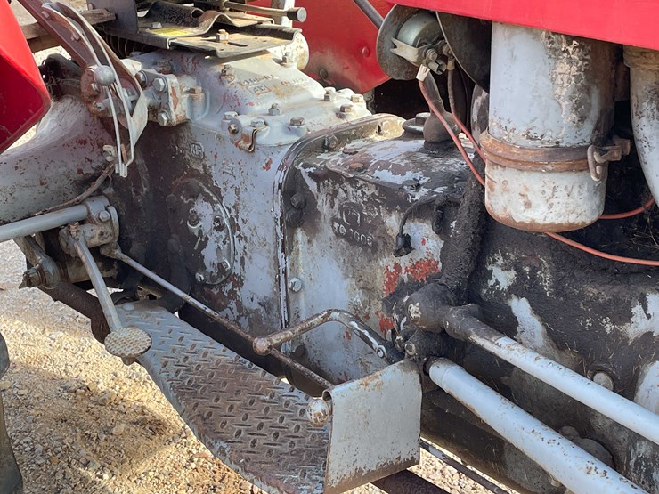 #3017-•-ferguson-wide-front-tractor-image-16