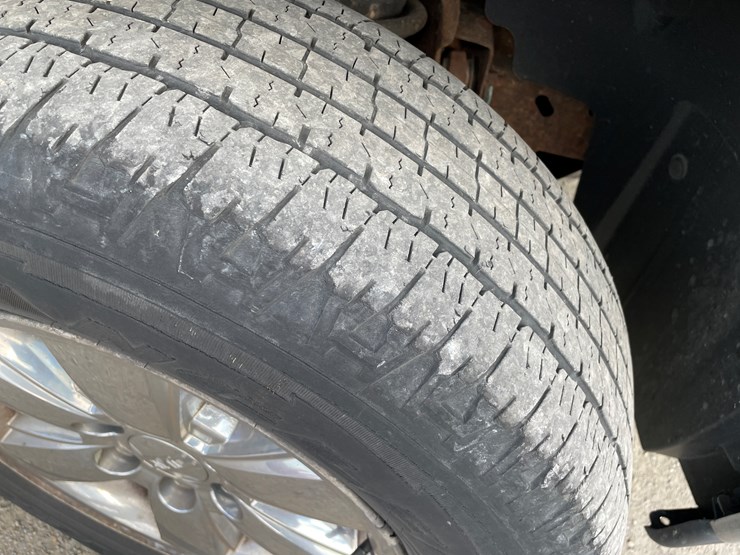 2010-gmc-1500-image-11