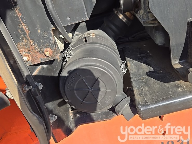 2014-jlg-600aj-image-82