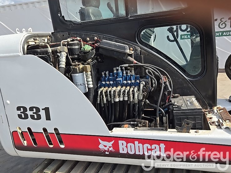 bobcat-331g-image-60