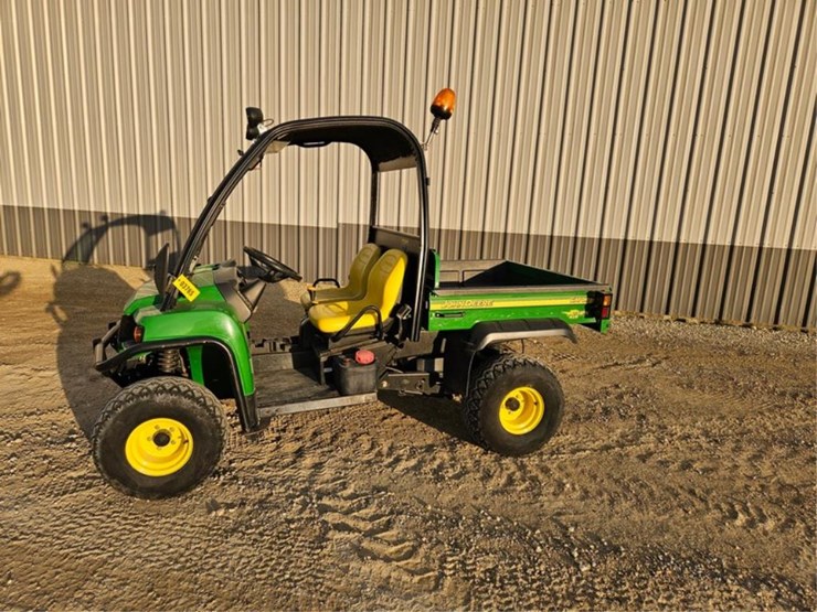 2009-john-deere-gator-hpx-image-2