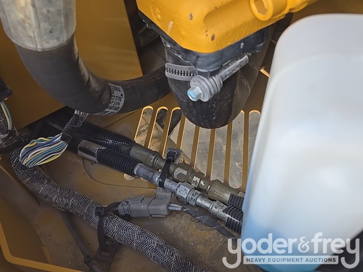 2021-caterpillar-306-cr-image-63