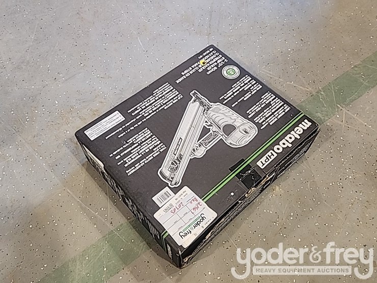 metabo-hpt-3-1/2"-pneumatic-strip-nail-gun-image-3