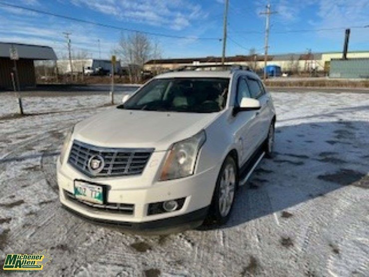 2013-cadillac-srx-image-3