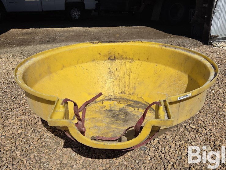 poly-auger-hopper-image-2