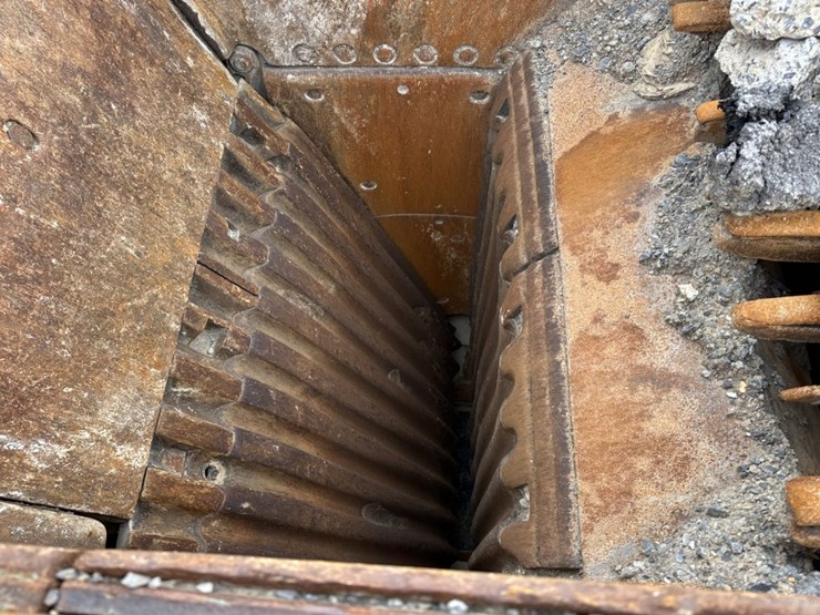 2014-powerscreen-premiertrak-400-image-35