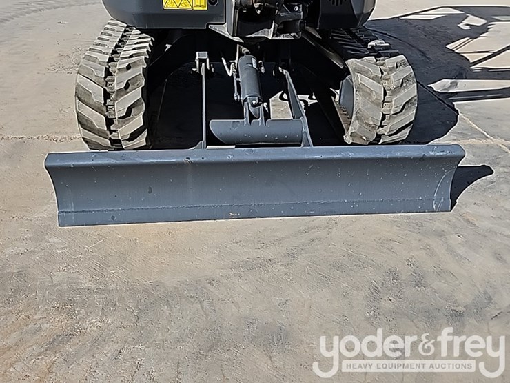 2024-develon-dx27z-7-image-24