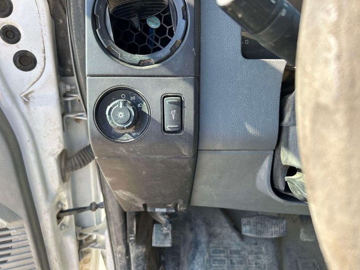 2013-ford-f450-image-15