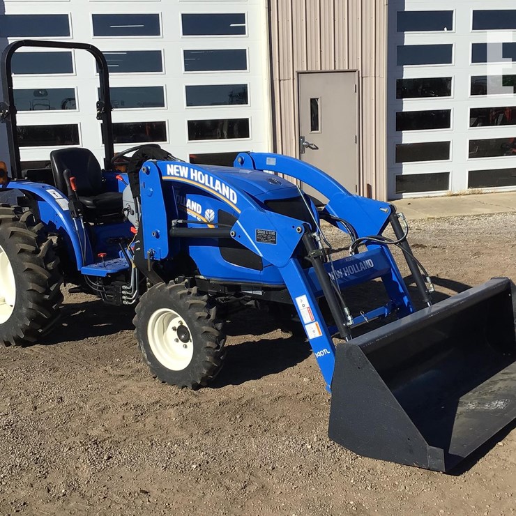 2017 NEW HOLLAND WORKMASTER 40