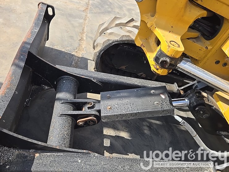 2021-caterpillar-306-cr-image-36