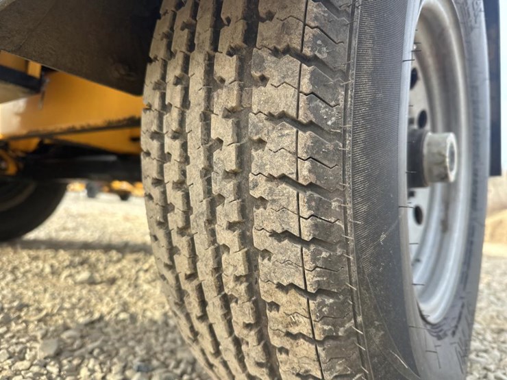 2019-altec-dc1317-image-42