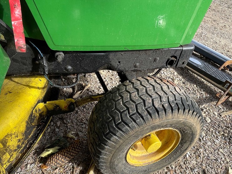 john-deere-165-image-9