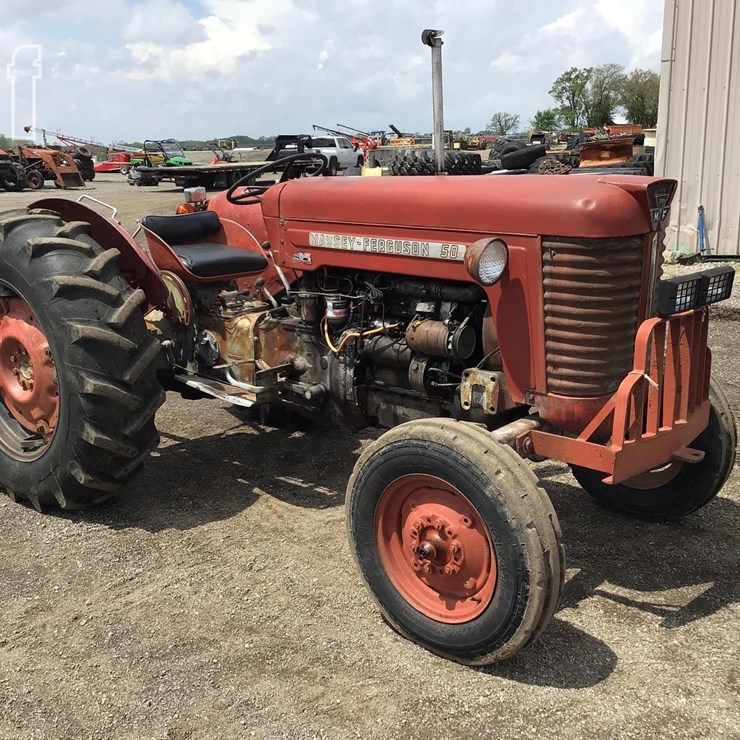 MASSEY-FERGUSON 50