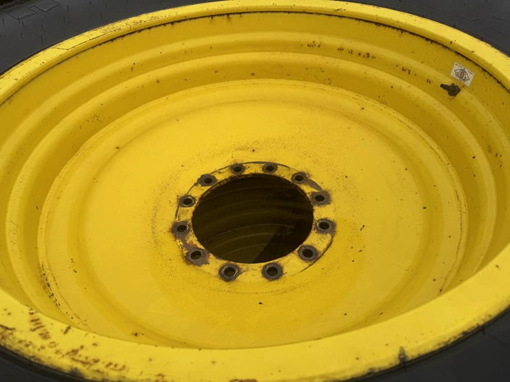 john-deere-4830-image-2