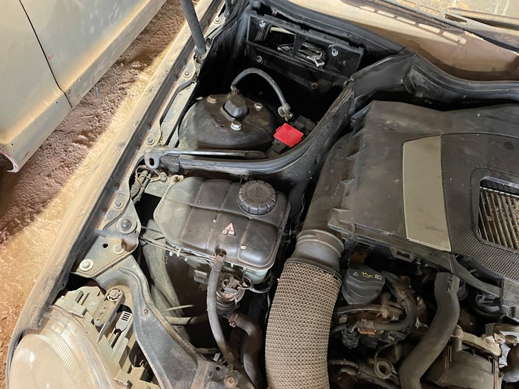 #3049-•-2007-mercedes-c280-4matic-sedan-(no-title)-image-10