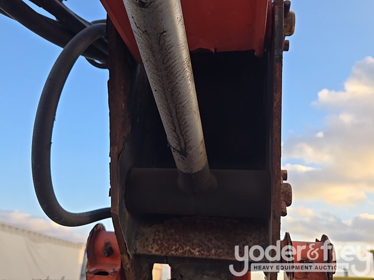 2015-jlg-600aj-image-63