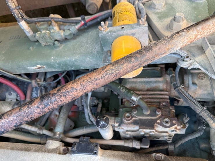 #22592-•-inop-1992-freightliner-t/a-daycab-truck-tractor-vin:-1fuymzyb1np520782-image-19