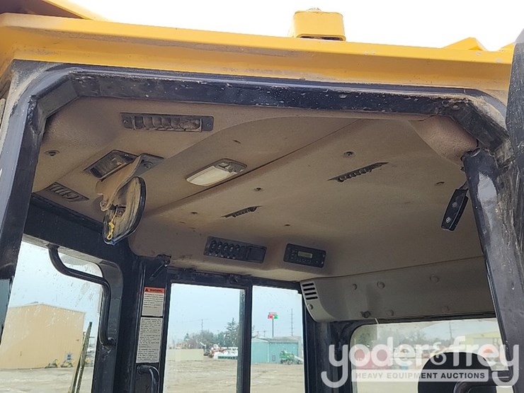 2021-komatsu-d71exi-24-image-22