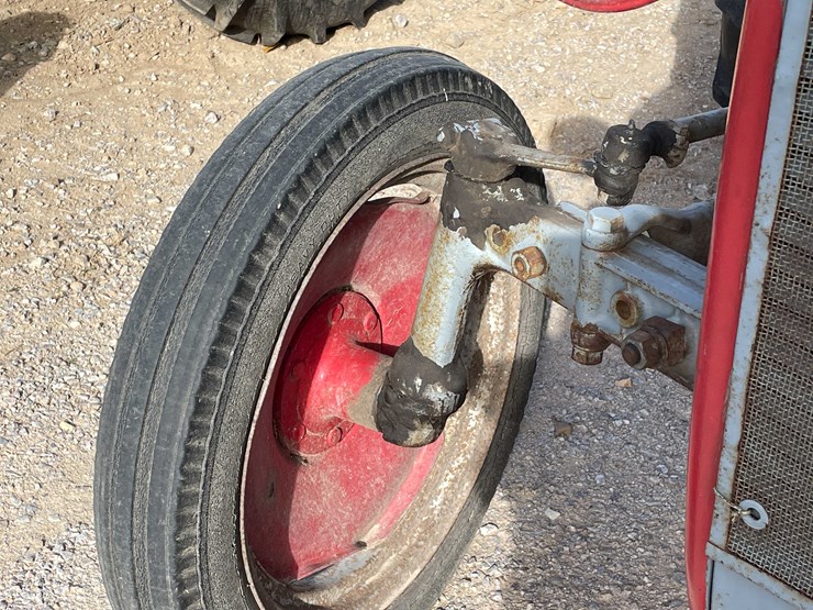 #3017-•-ferguson-wide-front-tractor-image-14