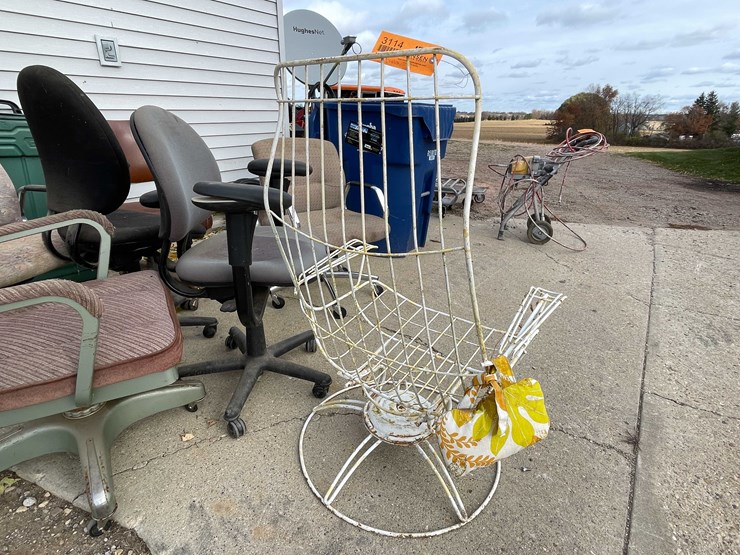 #3114-•-(6)-office-chairs-image-4