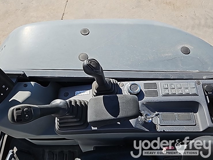 2024-develon-dx27z-7-image-56