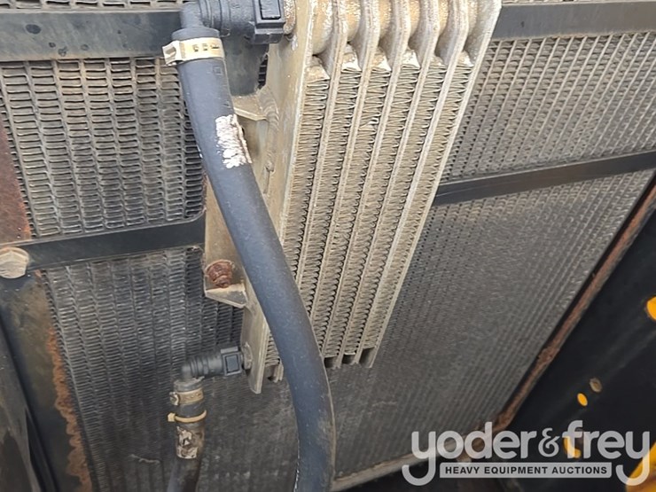 2017-jcb-506-36-image-71