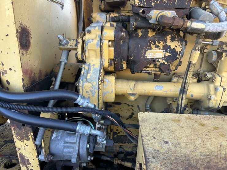 caterpillar-16g-image-48